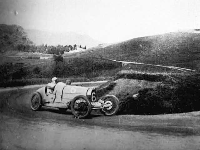 6 Bugatti 37 1.5 - A.Caliri (2).jpg